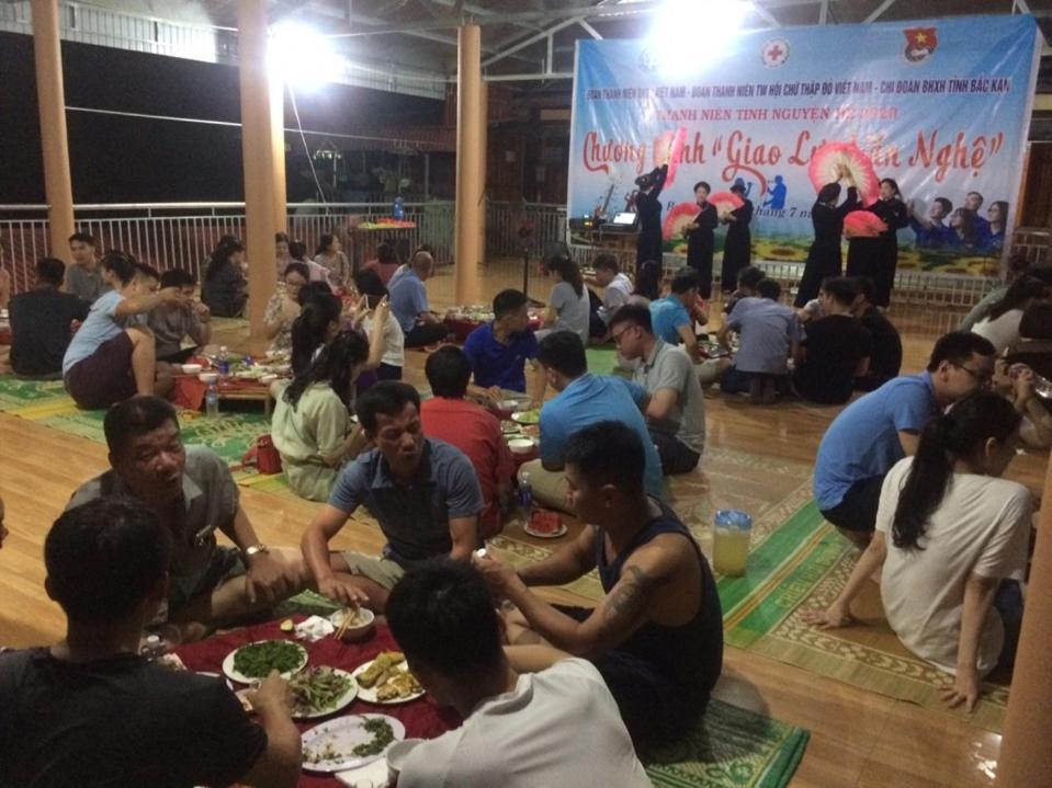 Hoang Nguyen Homestay Ba Be エクステリア 写真